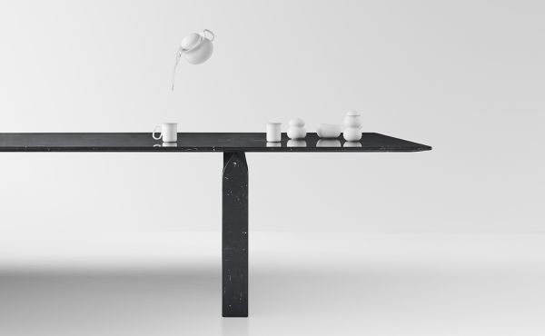 Seesaw 72 nendo 2018 Tavolo da pranzo, in marmo Nero Marquina, finitura levigata